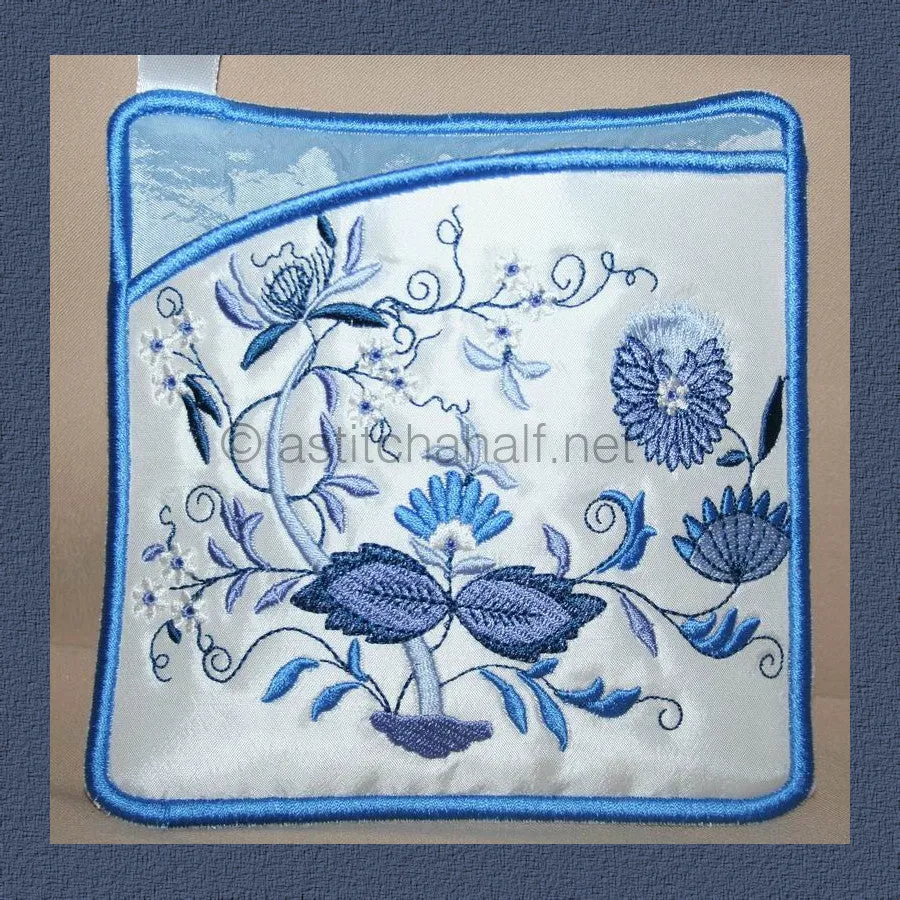 Blue Onion Pot Holders
