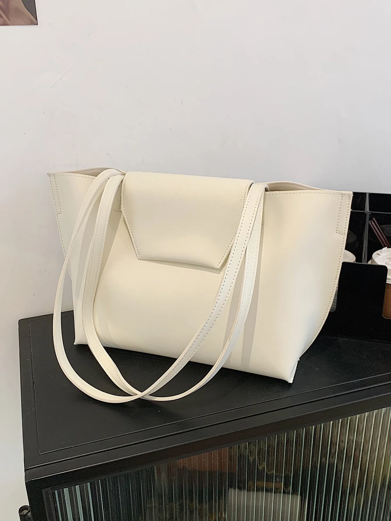 Minimalist Shoulder Tote Bag