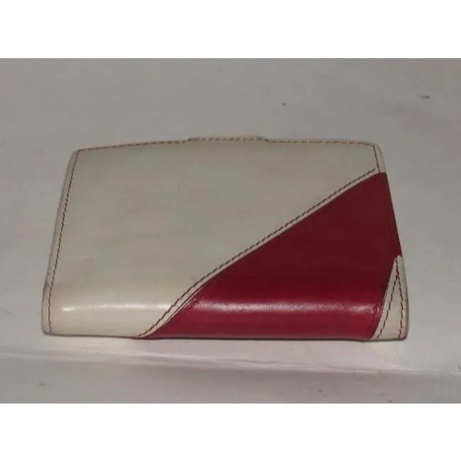 Salvatore Ferragamo Red And White Leather Vintage Wallet